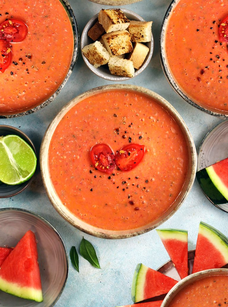 Gazpacho piccante con anguria e pomodorini