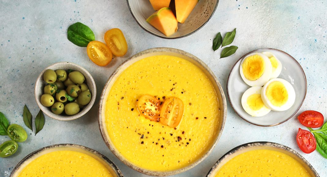 Gazpacho di melone e mandorle al tabasco