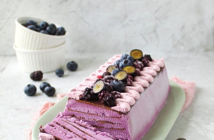 Semifreddo ai frutti di bosco