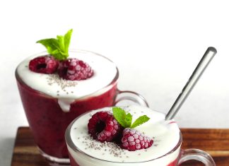 Sorbetto light di lamponi a strati