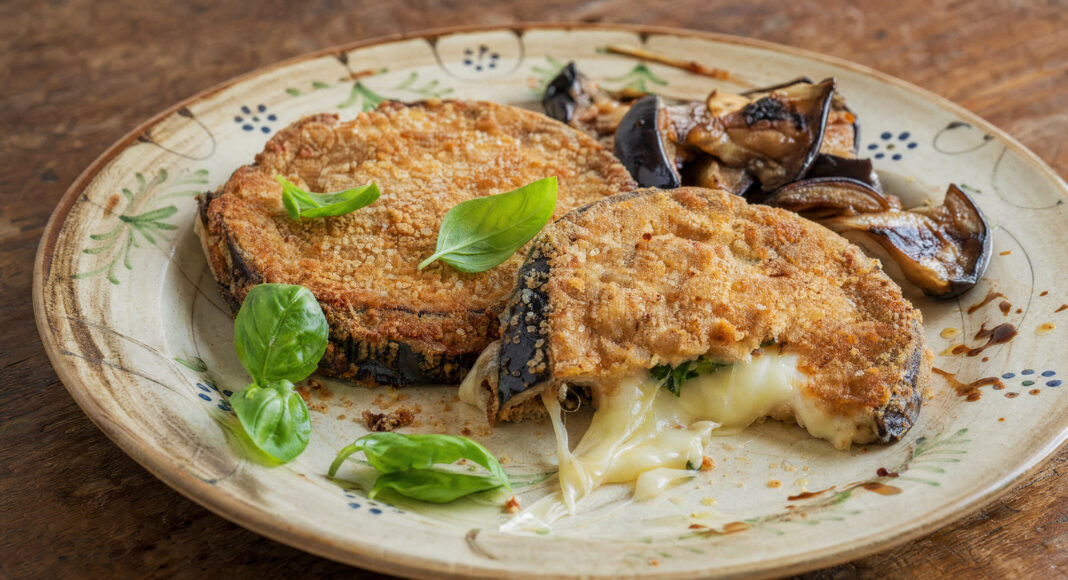 Cordon bleu di melanzane e scamorza al basilico
