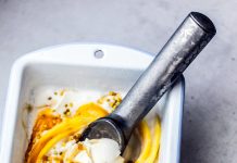 Gelato di mango, ricotta e miele
