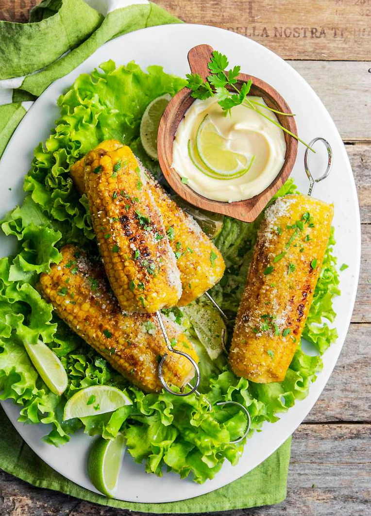 Pannocchie alla messicana con maionese al lime, pecorino e prezzemolo