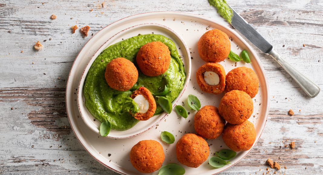 Polpettine di pappa al pomodoro con doppio pesto