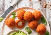 Polpettine di pappa al pomodoro con doppio pesto