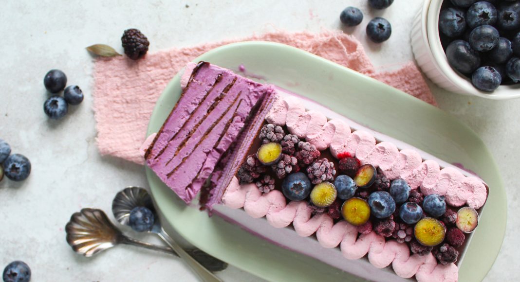 Semifreddo ai frutti di bosco