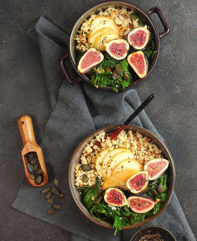 Bowl di miglio, scamorza affumicata, bietole e fichi