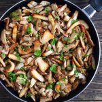 Funghi trifolati al prezzemolo