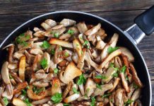 Funghi trifolati al prezzemolo