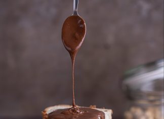 Crema spalmabile ceci, nocciole e cacao