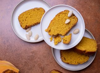 Plumcake zucca e mandorle senza latte