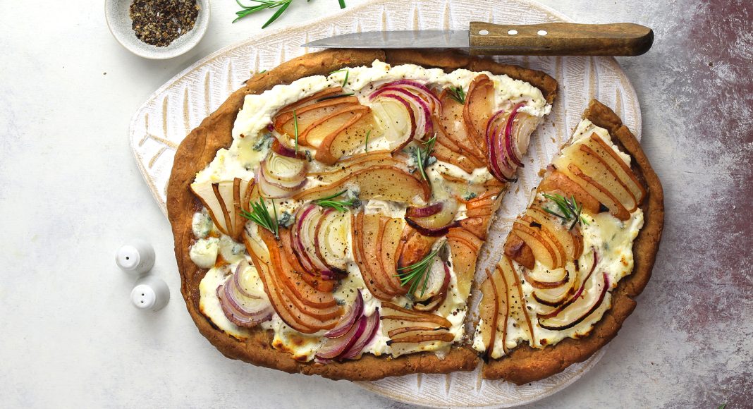 Quiche integrale con pere, ricotta e gorgonzola