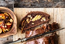 Strudel cioccolato, mele e nocciole