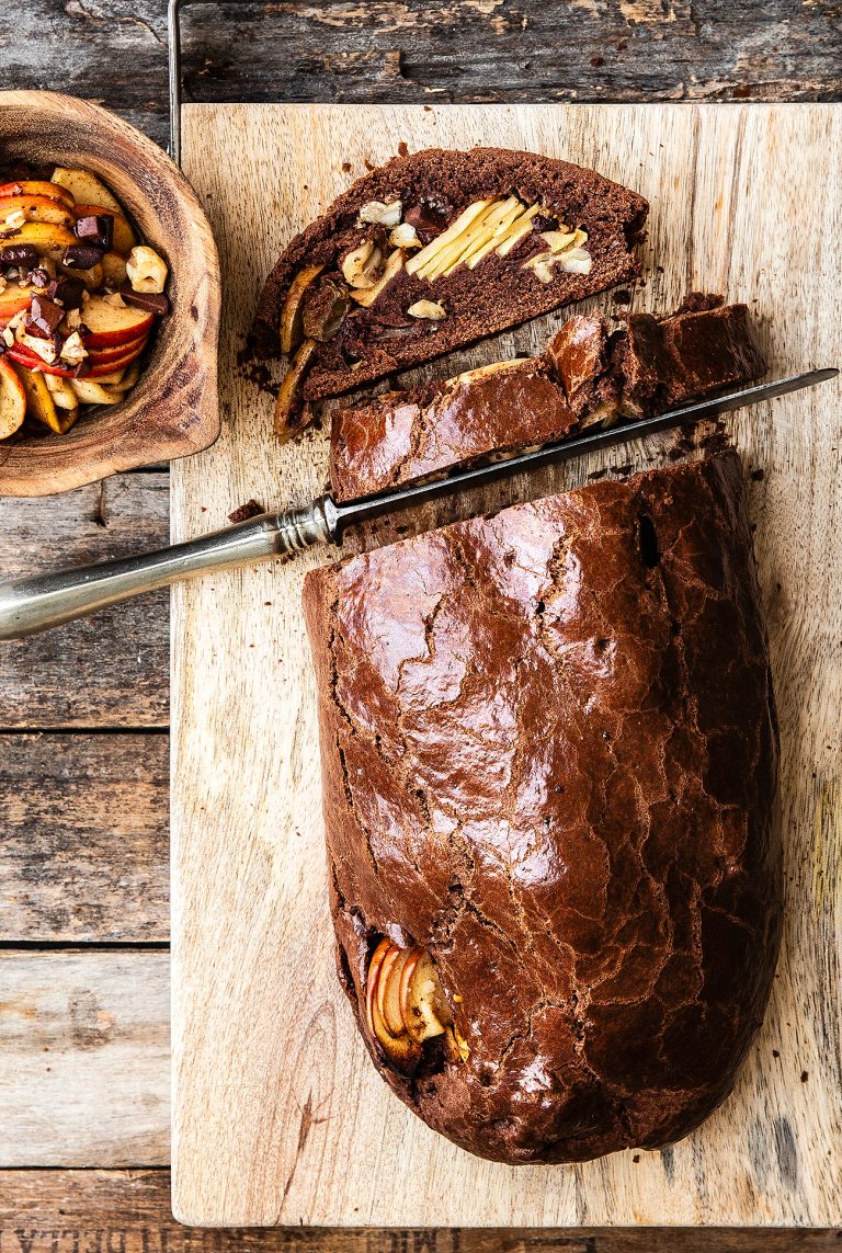 Strudel cioccolato, mele e nocciole