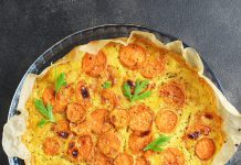 Farinata con patate dolci e salsa al prezzemolo