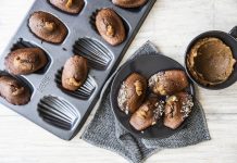 Madeleine al cacao con burro di datteri