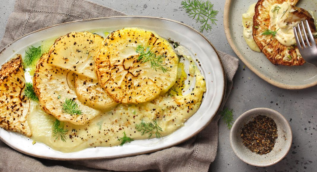 Sedano rapa steaks su purè al miso