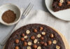 Torta di patate dolci, cacao e nocciole