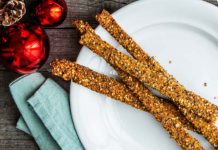 grissini di quinoa, nocciole e semi