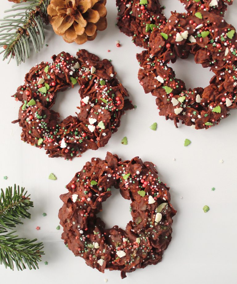 ghirlande-cornflakes-cioccolato Piccole ghirlande di cornflakes e cioccolato fondente