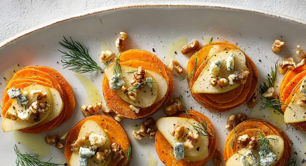 Mini millefoglie di patate dolci, gorgonzola e pere
