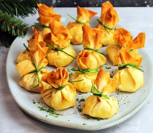 Pacchettini di pasta fillo e feta