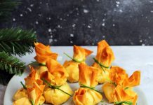 Pacchettini di pasta fillo e feta