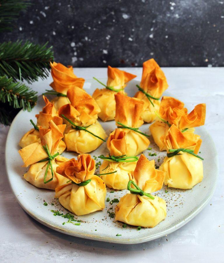 Pacchettini di pasta fillo e feta