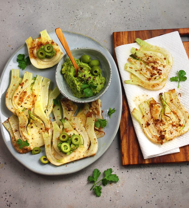 Finocchi dorati con tapenade alle olive verdi