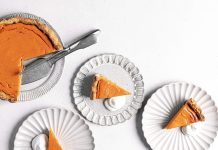 Carrot pie alla cannella con yogurt greco