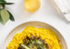 Risotto allo zafferano con carciofi alla giudia