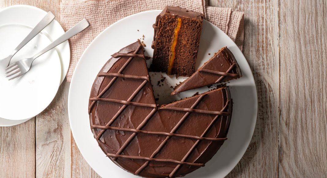 Torta Sacher, olio e mandorle