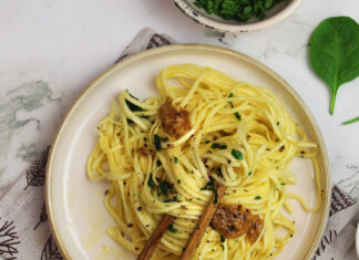 Tajarin con burro alle erbe e crema al tartufo