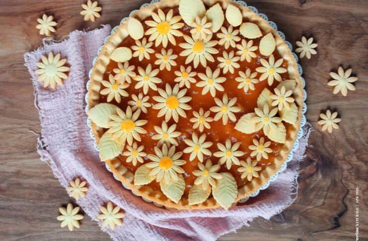 crostata floreale
