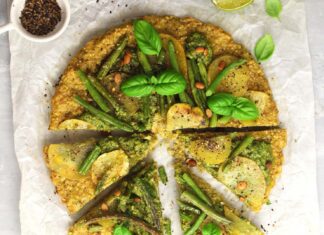 Frittata al forno di miglio e quinoa con patate e fagiolini