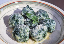 Gnudi ricotta e spinaci