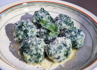 Gnudi ricotta e spinaci