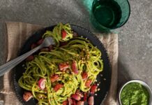 Spaghetti al pesto di foglie e ravanelli arrosto