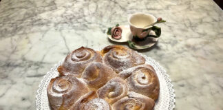 Torta delle rose