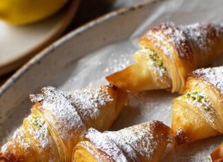 Brioche veloci di fillo ai pistacchi