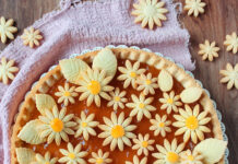 Crostata floreale