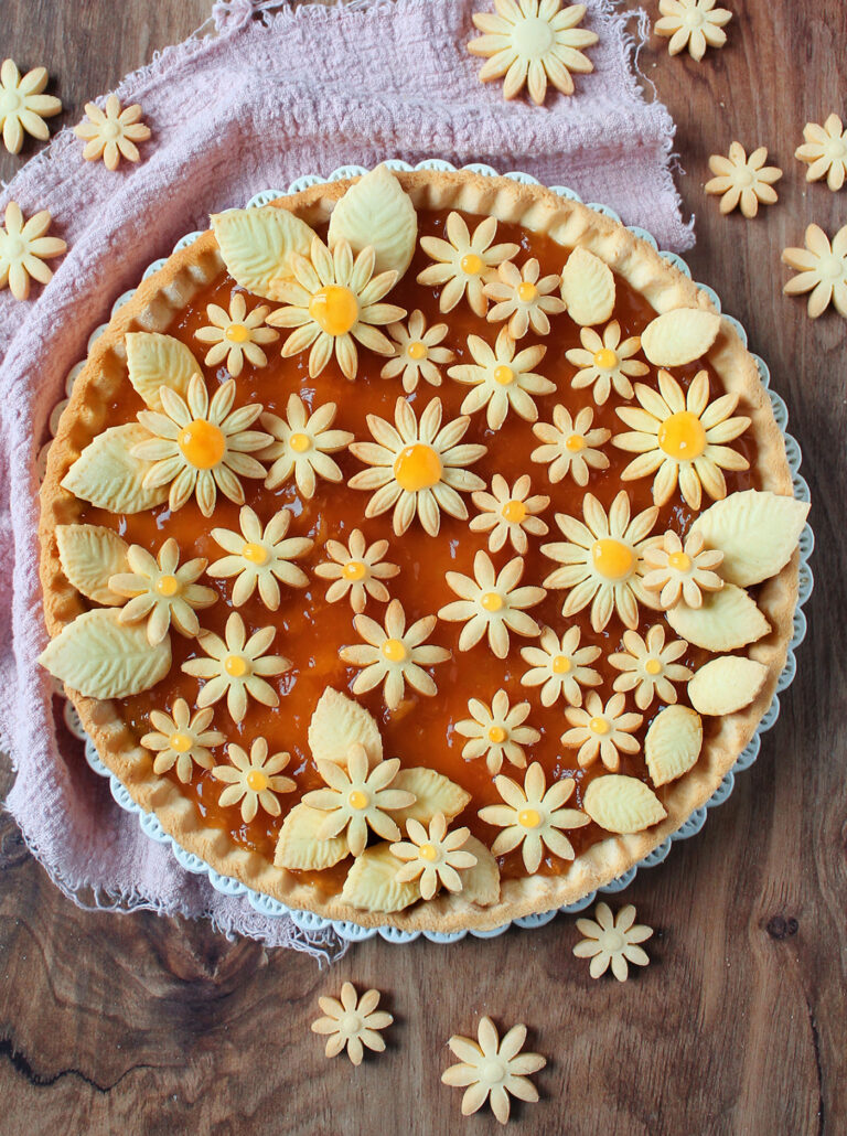 crostata-fiorita Crostata floreale