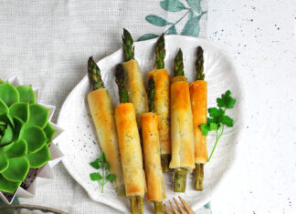 Grissini di asparagi e pasta fillo