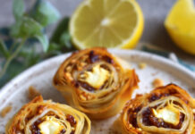 Rotolini dolci con feta e marmellata