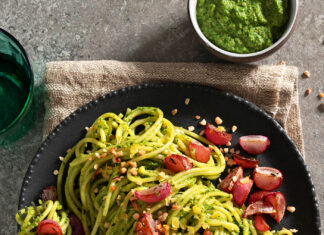 Spaghetti al pesto di foglie e ravanelli arrosto
