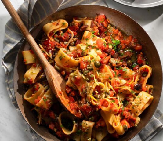 Calamarata vegan allo scoglio