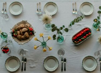 A tavola, chi preferisce la routine dimagrisce di più