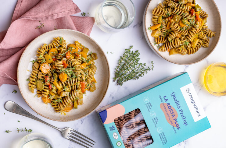 Fusilli con verdure al curry