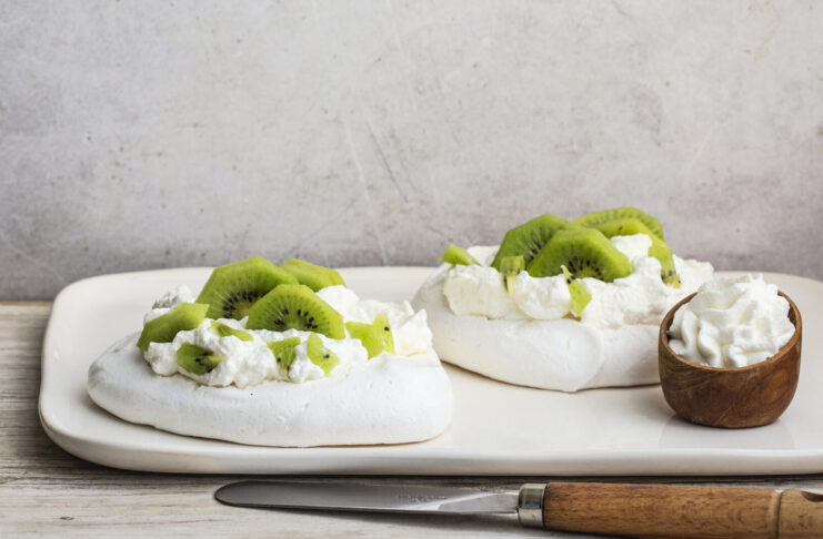 Mini pavlove vegan ai kiwi