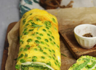 Rotolo con mozzarella, spinaci e piselli